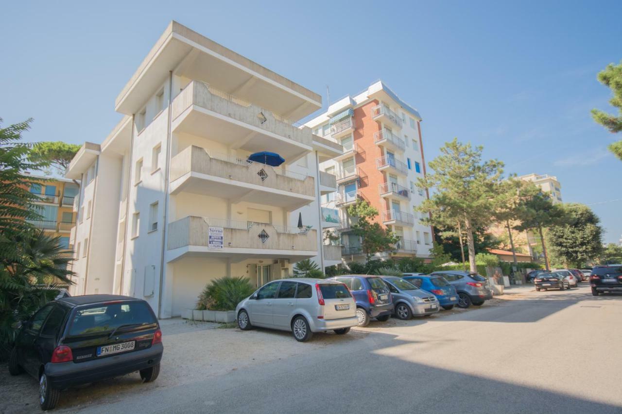 Sirena Apartments Llido Degli Estensi Exteriér fotografie